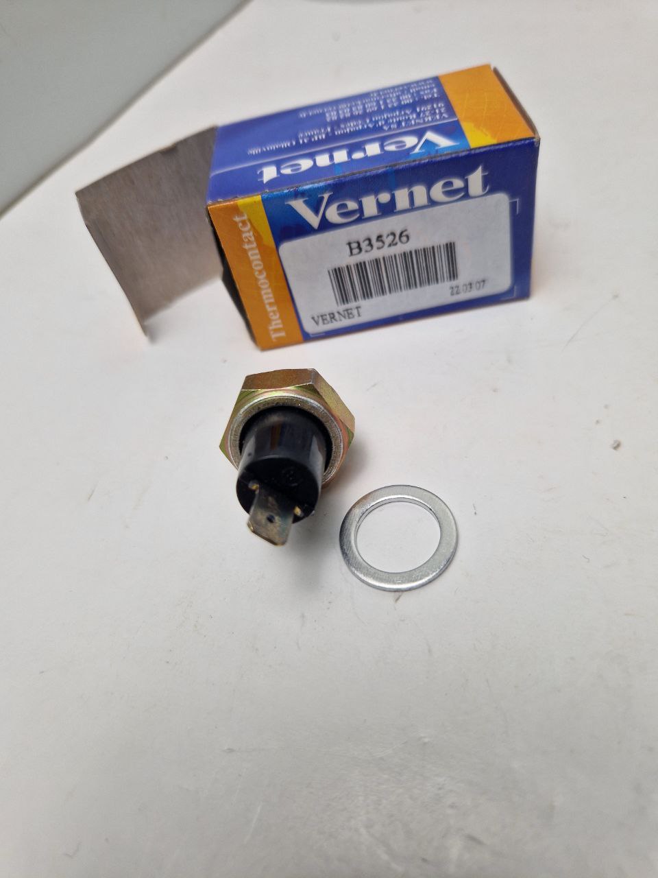 Vernet B3526 Oil pressure sensor