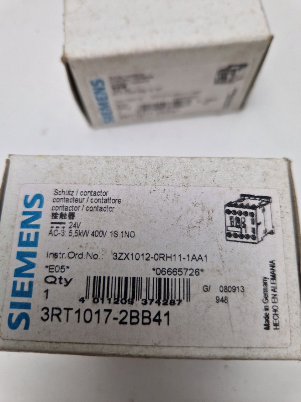 SIEMENS SIRIUS 3RT1017-2BB41, Power contactor 24V,  AC-3: 5,5kW 400V 1S 1NO  (Request price)