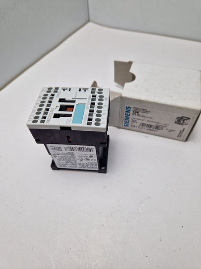 SIEMENS SIRIUS 3RT1017-2BB41, Power contactor 24V,  AC-3: 5,5kW 400V 1S 1NO  (Request price)