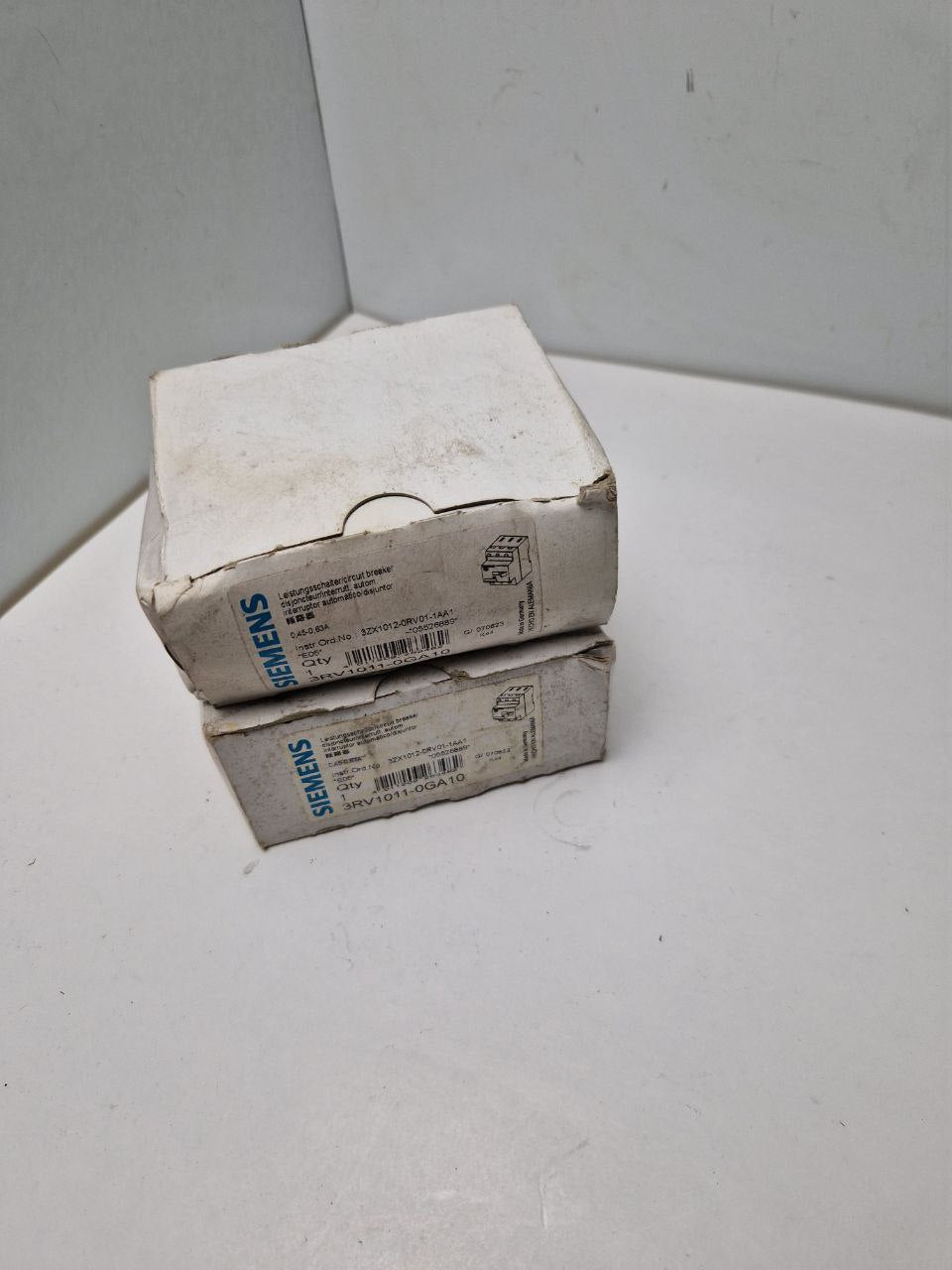 SIEMENS SIRIUS 3RV1011-OGA10, automatic circuit breaker S00 0.45-0.63A  (Request price)