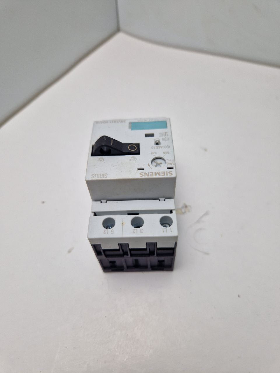 SIEMENS SIRIUS 3RV1011-OGA10, automatic circuit breaker S00 0.45-0.63A  (Request price)