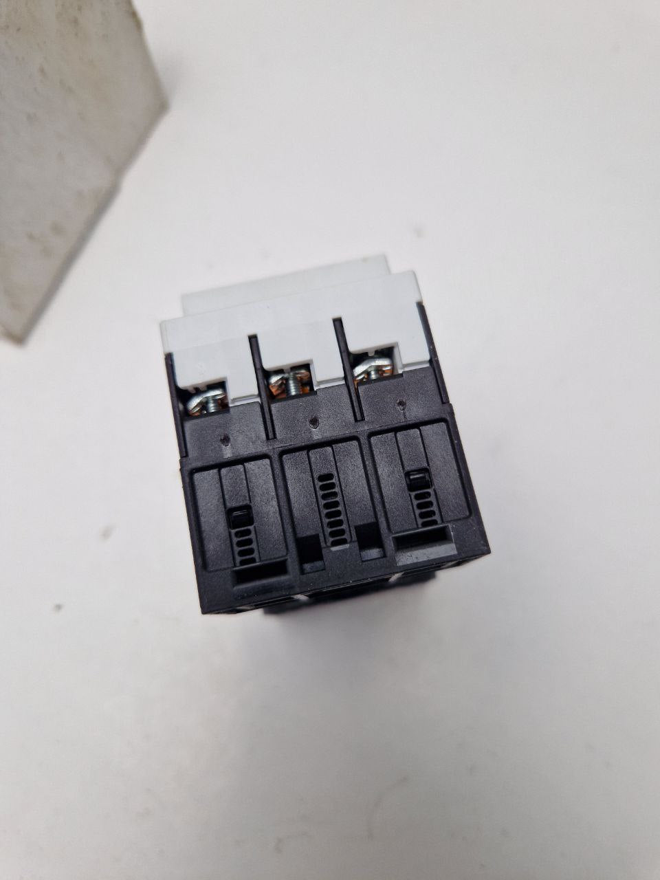 SIEMENS SIRIUS 3RV1011-0BA10, Molded case circuit breaker  0.14-0.2A  (Request price)