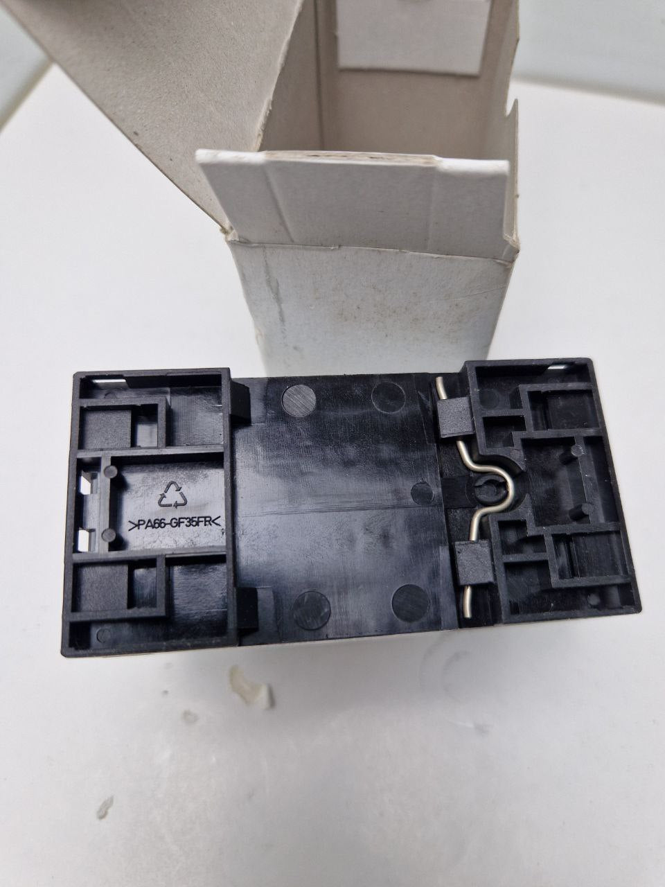 SIEMENS SIRIUS 3RV1011-0EA10, circuit breaker  0.28-0.4A, GB14048.2-2001/50Hz  (Request price)