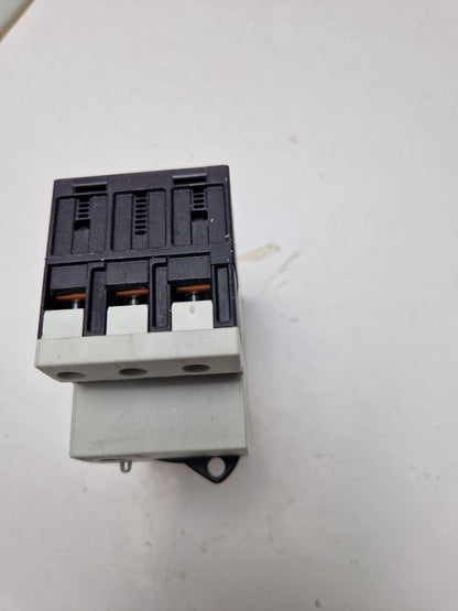SIEMENS SIRIUS 3R 3RV1011-OFA10, CIRCUIT BREAKER 0.35 - 0.5 AMP  (Request price)