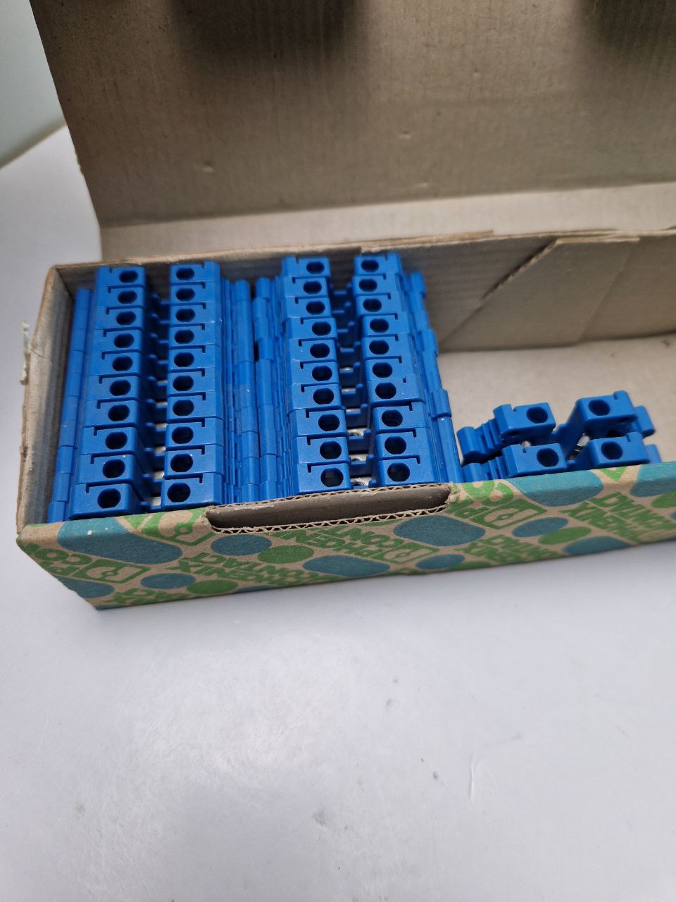 Phoenix Contact UK 5 - through terminal, 3004016  (Request price)