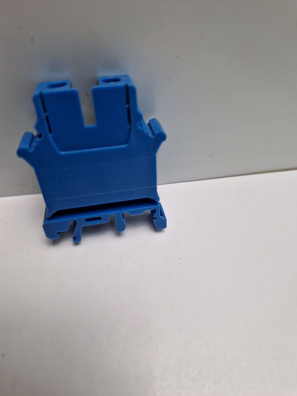 PHOENIX CONTACT UK 16 - through terminal, 3006014  (Request price)