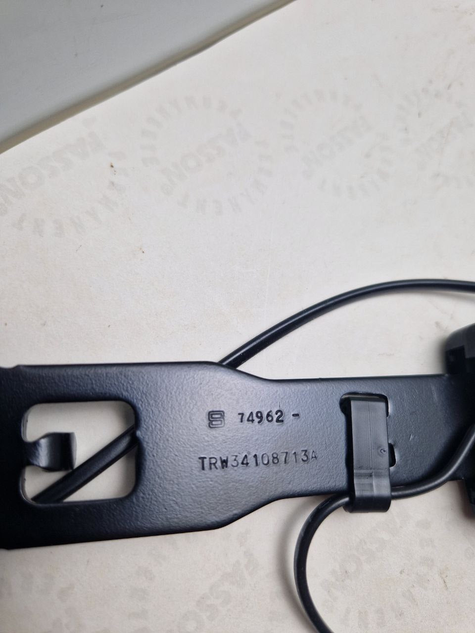 Seat belt buckle TWR 34108713A 74913 Fiat  (Request price)