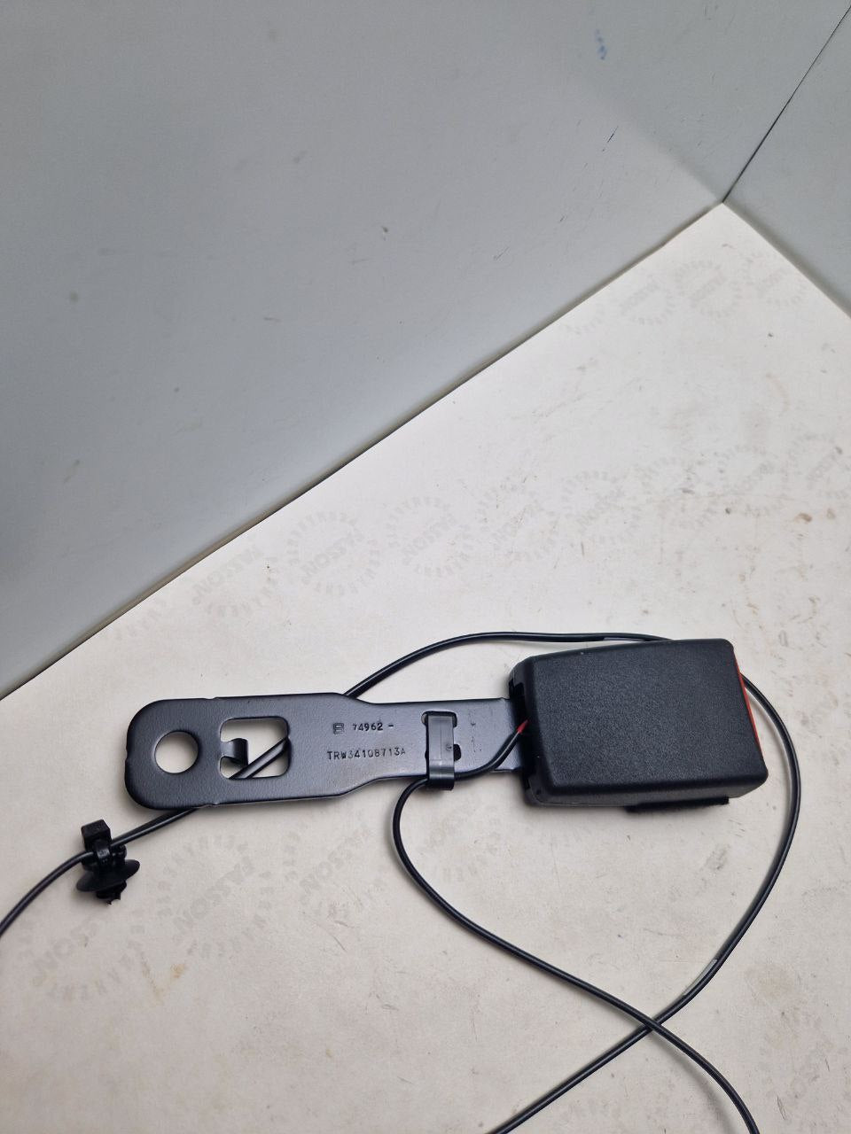 Seat belt buckle TWR 34108713A 74913 Fiat  (Request price)