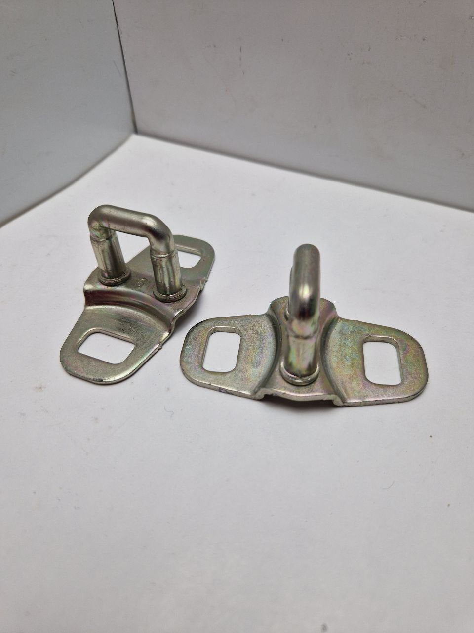Mercedes-Benz A2028800260 Engine Hood Catch  (Request price)