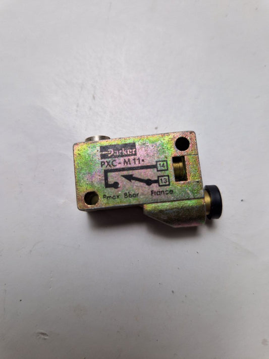 Parker PXC-M111 Pneumatic Control Valve, Manual, 3/2 2.5mm,Metal, 80302,10715127  (Request price)