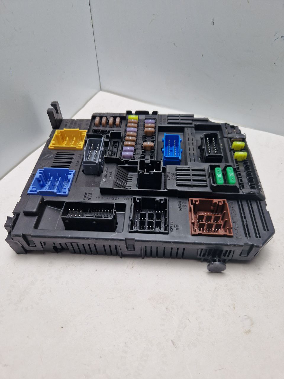 Fuse box BSI-EL5-CEM00, 9830805680-00, S:2382041875, 28625151  PEUGEOT / CITROEN  (Request price)