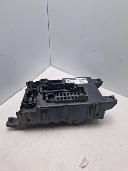 Fuse box GM 13142241, 000292540, 28084929  Delphi  (Request price)