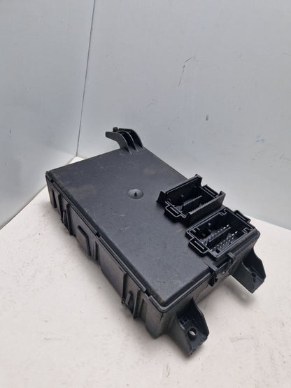 Fuse box GM 13142241, 000292540, 28084929  Delphi  (Request price)