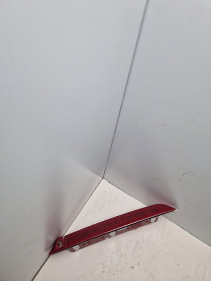 MIDDLE REAR LIGHT  HELL 011147 GM 13 354 590 DUNS 361531665 31419  (Request price)