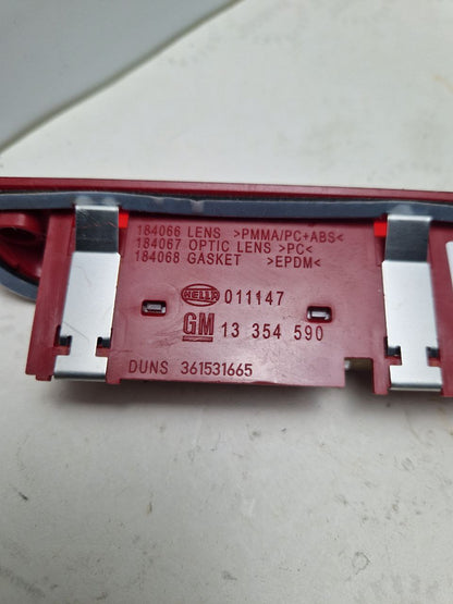 MIDDLE REAR LIGHT  HELL 011147 GM 13 354 590 DUNS 361531665 31419  (Request price)