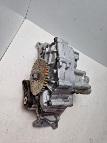 Oil Pump Assembly 5.2L V12 HY53-6621-A OEM Aston Martin DB11 2017 (Request price)