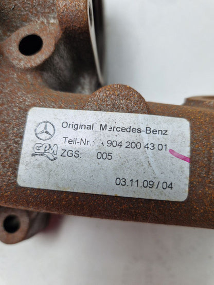 Water pump A9042004301  Mercedes-Benz Original