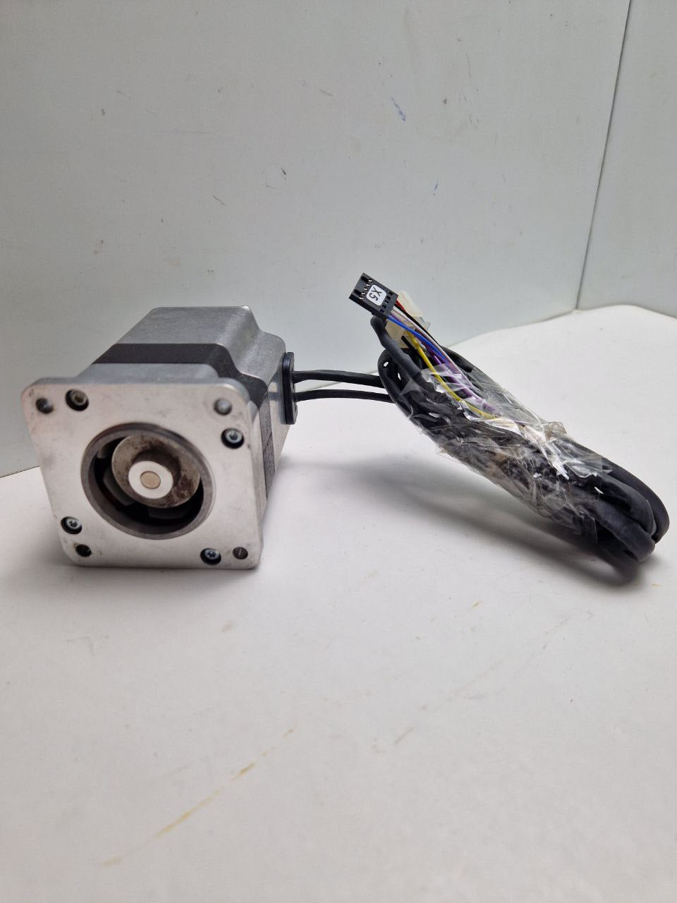 Schneider Electric EC motor RECM 372/4, AND 3~215 Hz, 105/60 VAC  BERGER LAHR (Request price)