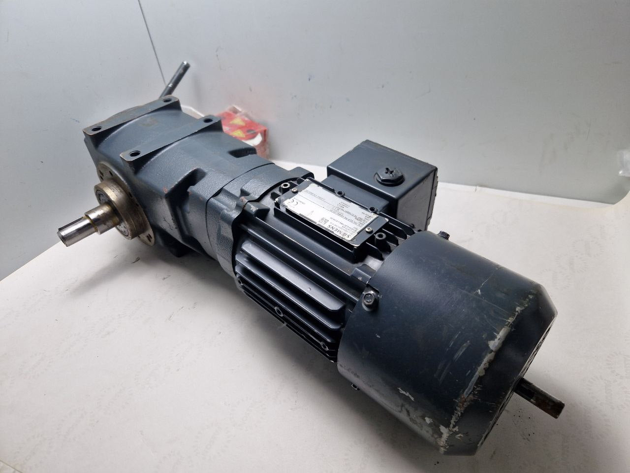SIEMENS FDU1406/2205760 015   2KJ1971-0A   BHB38-LA71M4-L4/2N-IN with: 1XP8012-10/1024(Request price)